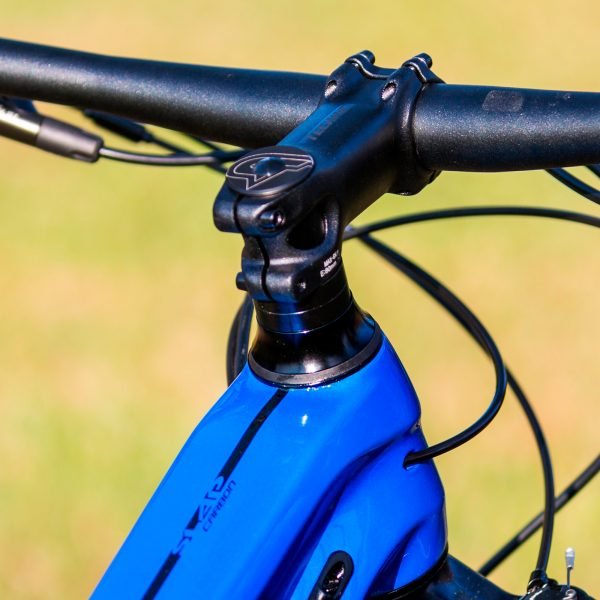 Bicicleta-Groove-Slap-Carbon-Azul-09